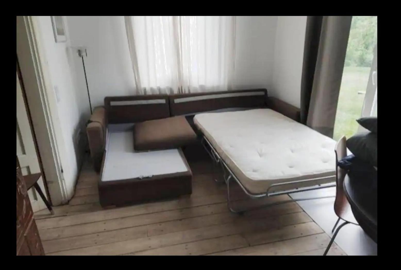 Hillside View House With Garden, Private Parking, Quiet Location - 12 Min To Old Town Anytime, Long Stays Welcome Vilnius Ngoại thất bức ảnh