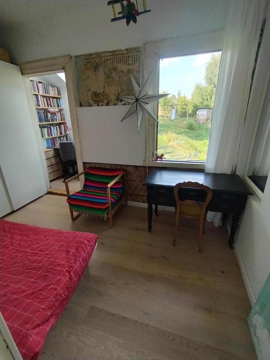 Hillside View House With Garden, Private Parking, Quiet Location - 12 Min To Old Town Anytime, Long Stays Welcome Vilnius Ngoại thất bức ảnh
