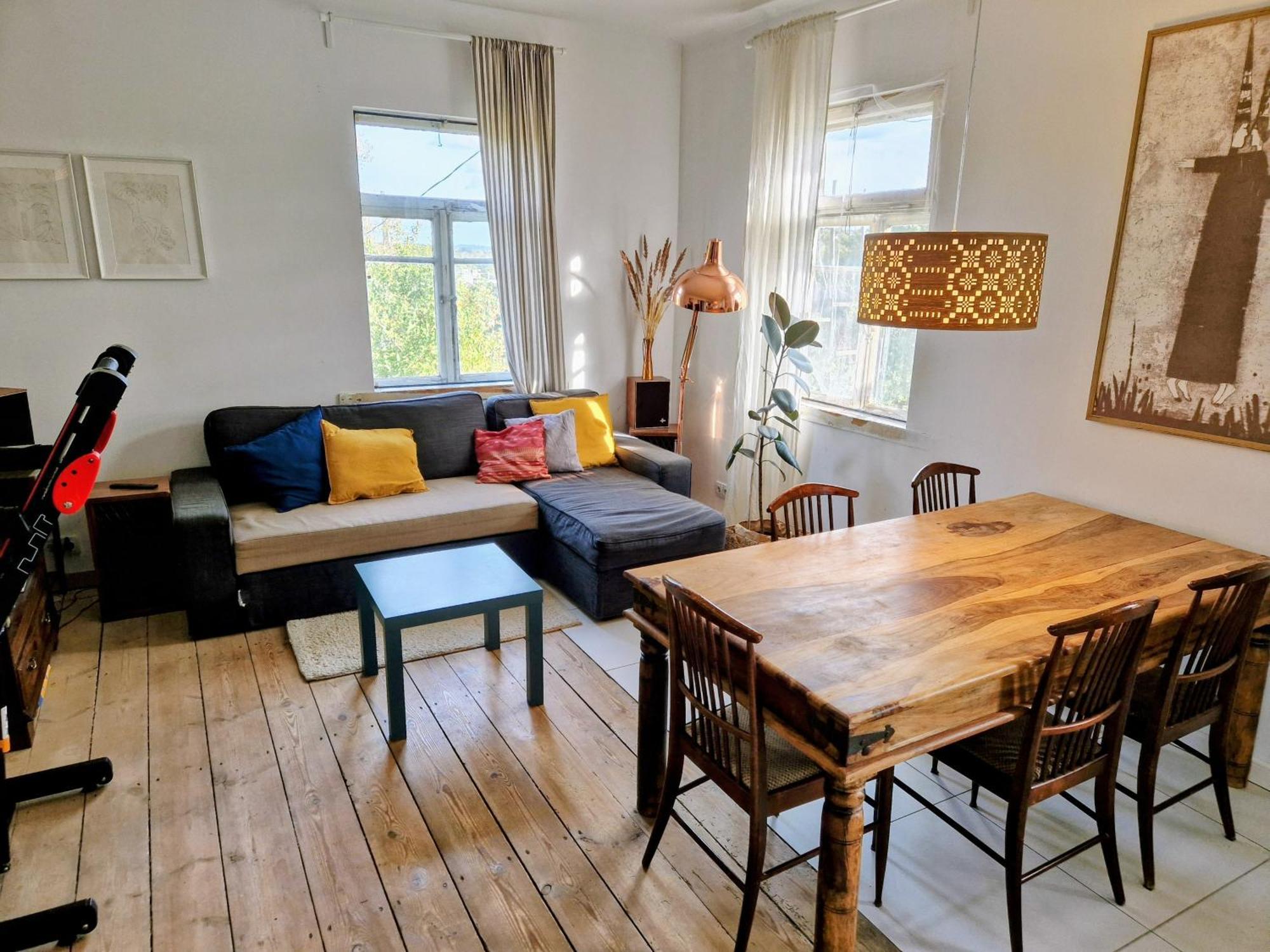 Hillside View House With Garden, Private Parking, Quiet Location - 12 Min To Old Town Anytime, Long Stays Welcome Vilnius Ngoại thất bức ảnh